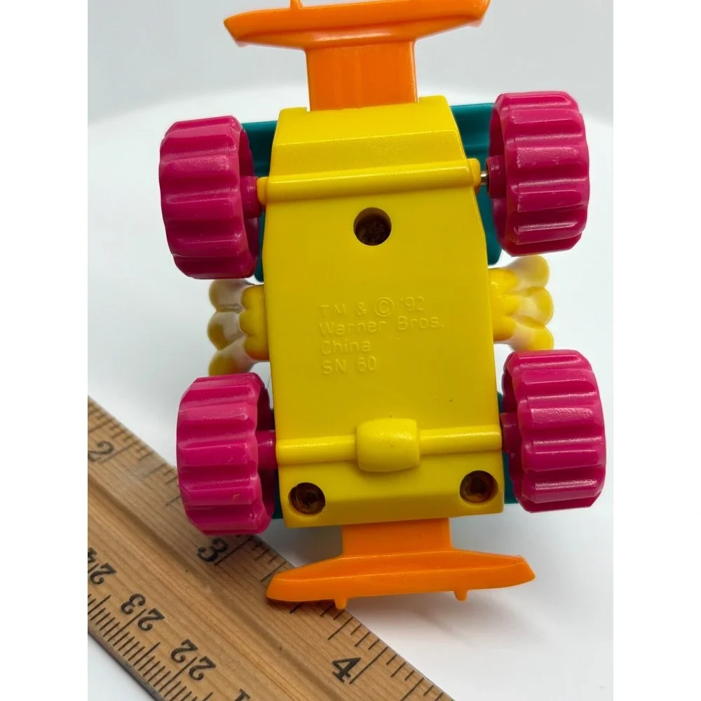 Warner Bros Taz Car Toy 1992 Looney Tunes‎ Pull Back Racer head spins Tasmanian